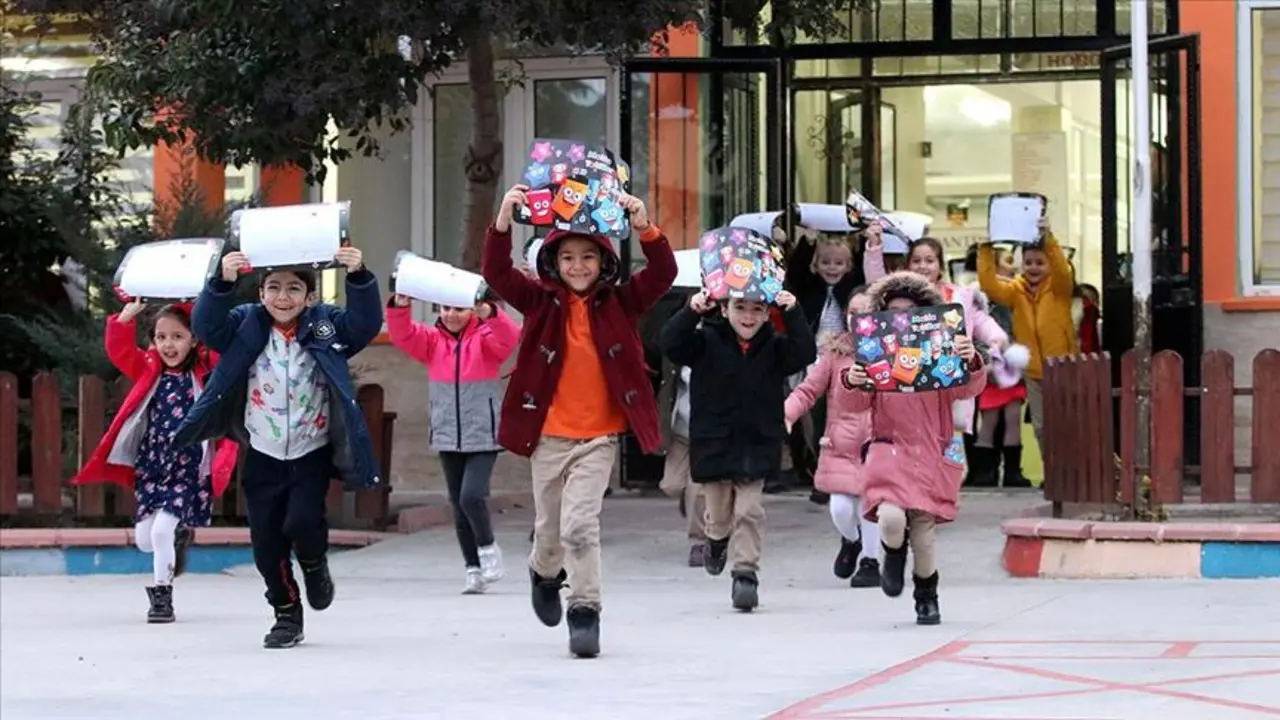 Yarıyıl tatili tarihi 2025-2026: Sömestr tatili (15 tatil) ne zaman başlayacak?