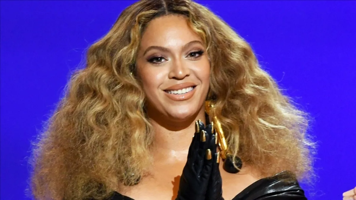 Dünyaca ünlü şarkıcı Beyonce artık milyarder! Listedeki 5'inci müzisyen…
