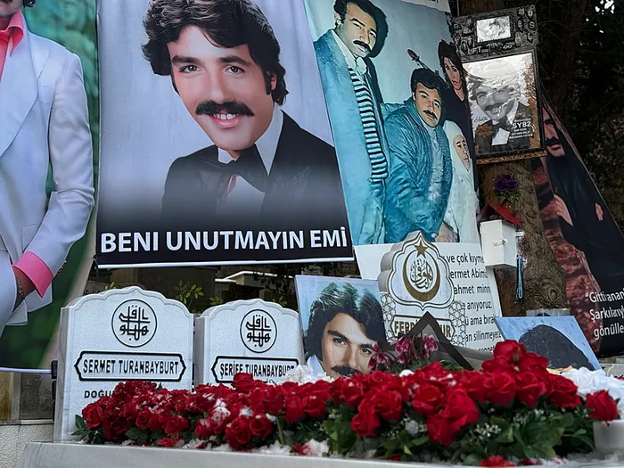 Ferdi Tayfur'un oğlu Taha'nın sitemine Tuğçe Tayfur'dan yanıt: "O daha küçük"