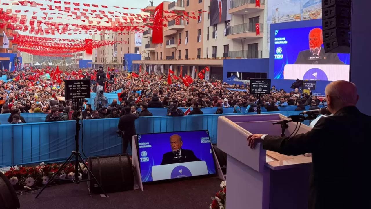 Deprem bölgesinde 455 bininci konut teslim ediliyor! Bahçeli'den törende flaş sözler