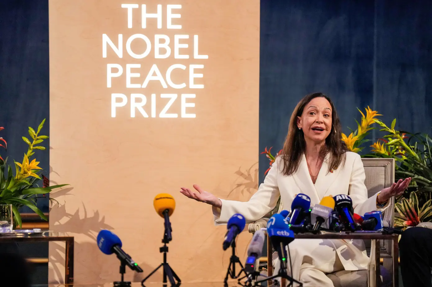 Nobel’den Venezuela muhalefet liderine "Ödülü paylaşamazsın" mesajı