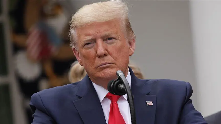 Trump İranlılara seslendi: Protestolara devam edin, yardım yolda