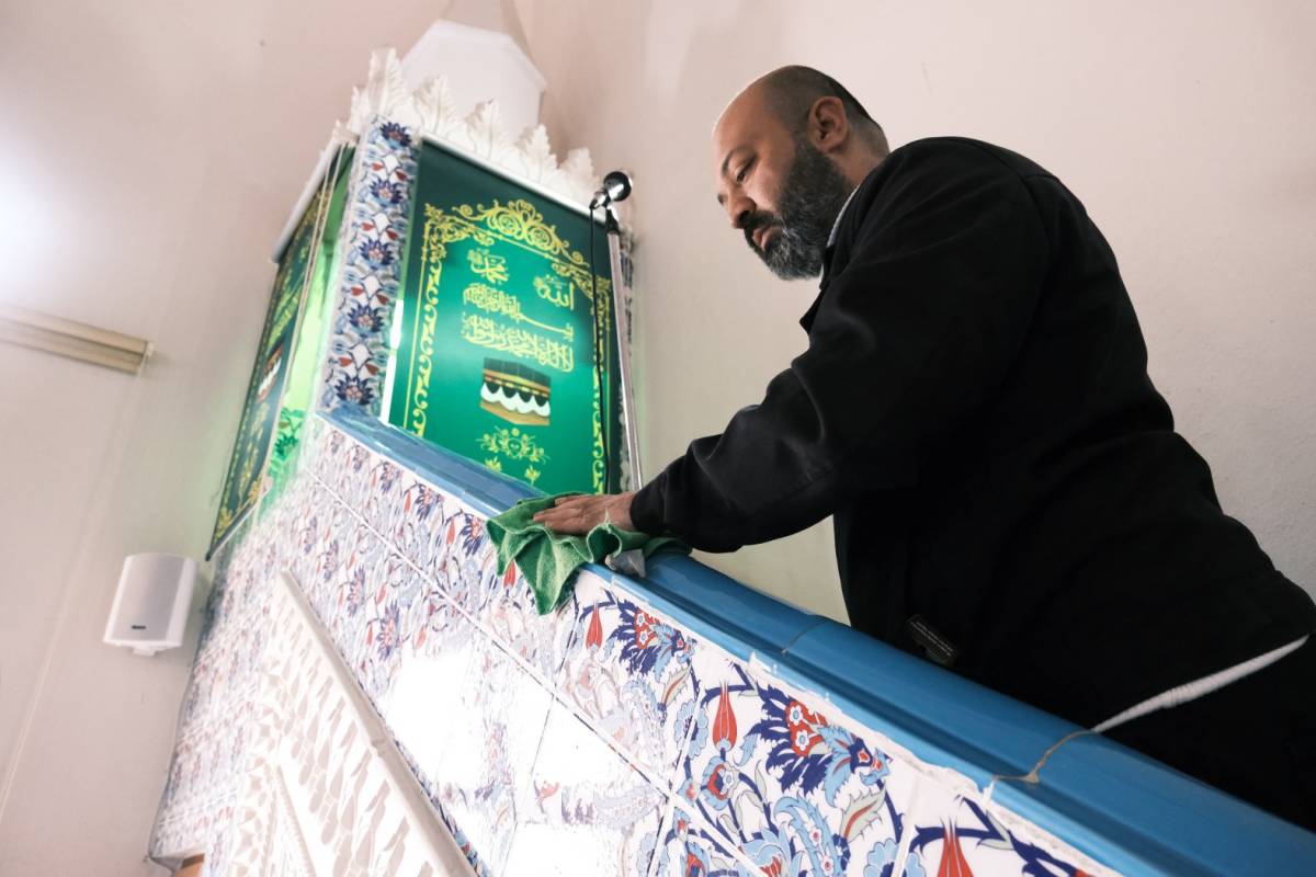 Yunusemre’de İbadethaneler Ramazan’a Hazırlanıyor