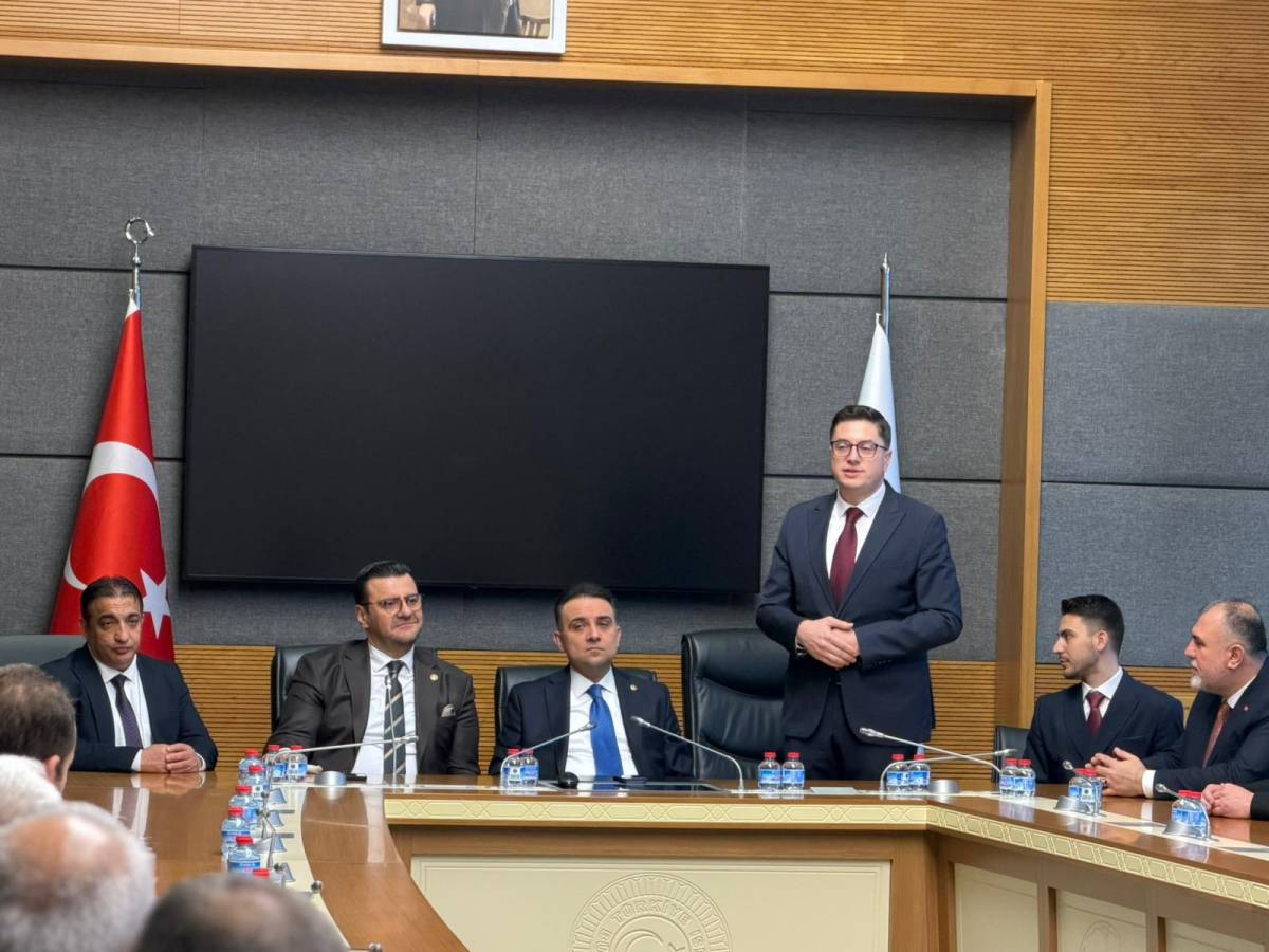 Akhisar heyetinden Ankara’ya çıkarma: Yatırımlar konuşuldu