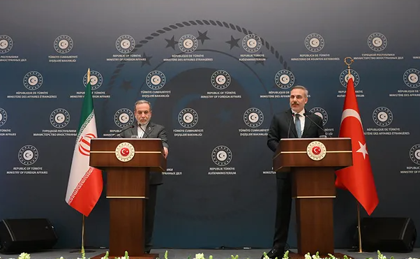 Bakan Fidan İranlı mevkidaşı ile görüştü! ABD ve İran’ı Müzakereye davet ediyoruz! Türkiye her türlü desteğe hazır