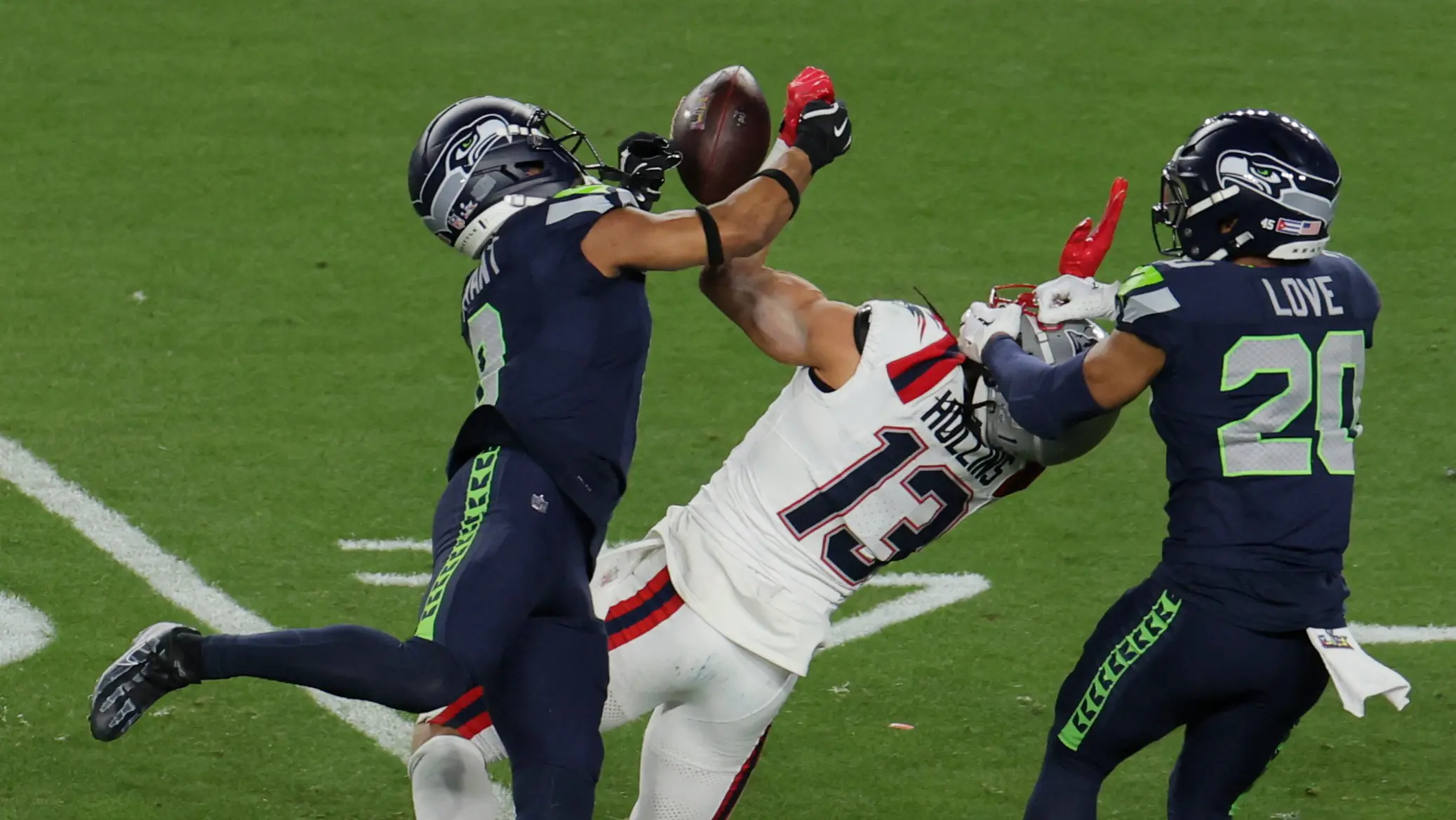 Pahalı biletler ve reklamlar, tartışmalı devre arası gösterileri… İşte Super Bowl’un damga vuran anları