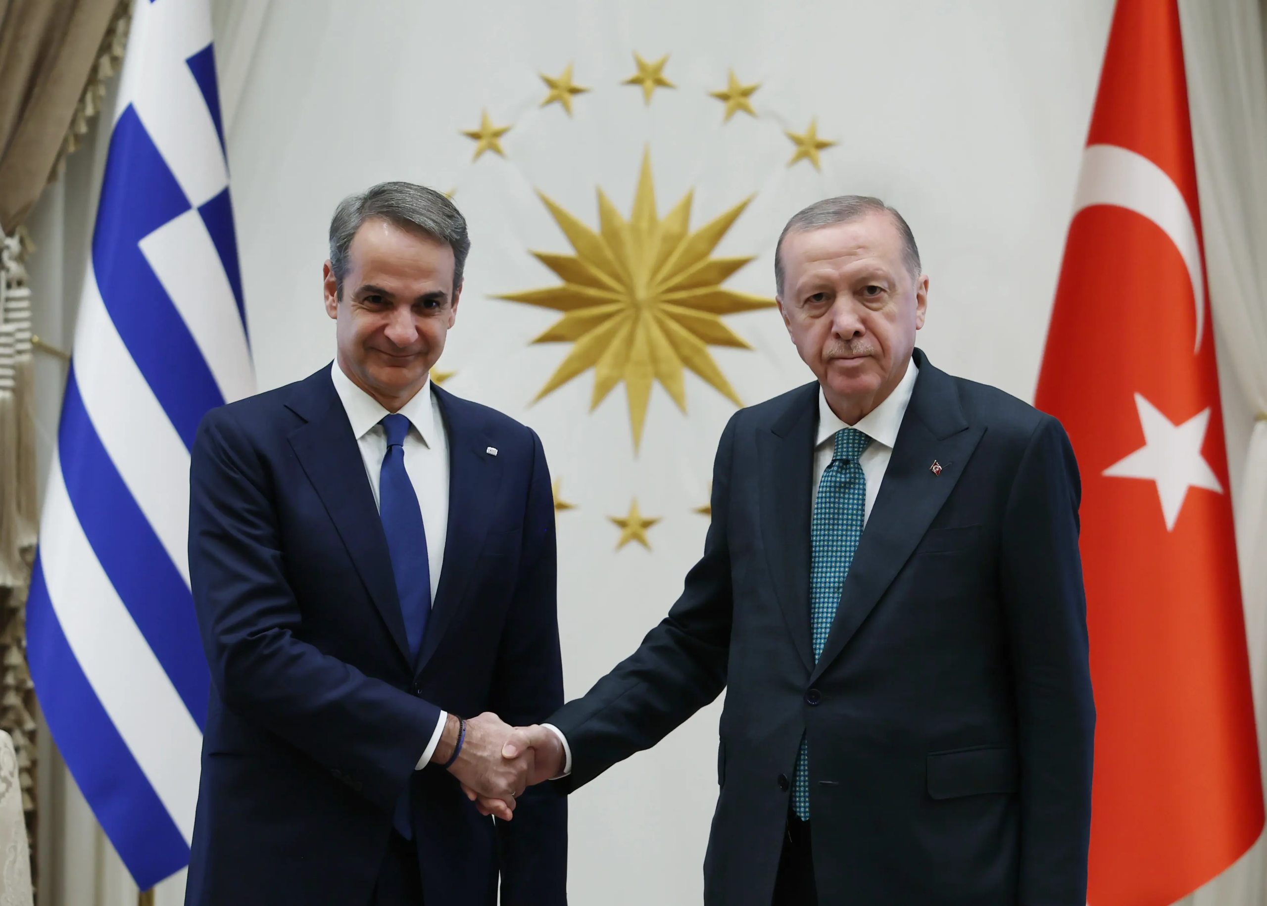 Yunanistan Başbakanı Miçotakis Ankara’da. Cumhurbaşkanı Erdoğan: "Meseleler çetrefilli ama çözümsüz değil"
