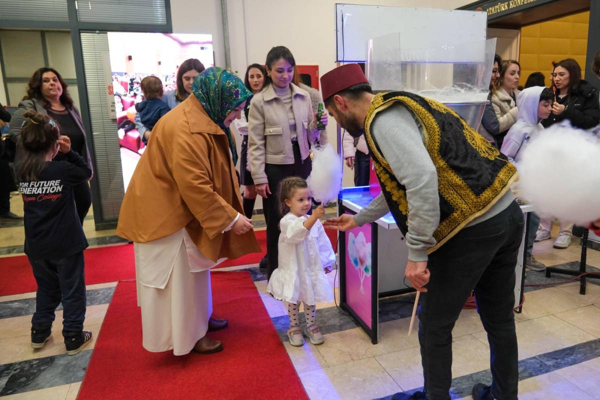 Manisa Barosu Geleneksel İftar Sofrasında Bir Araya Geldi