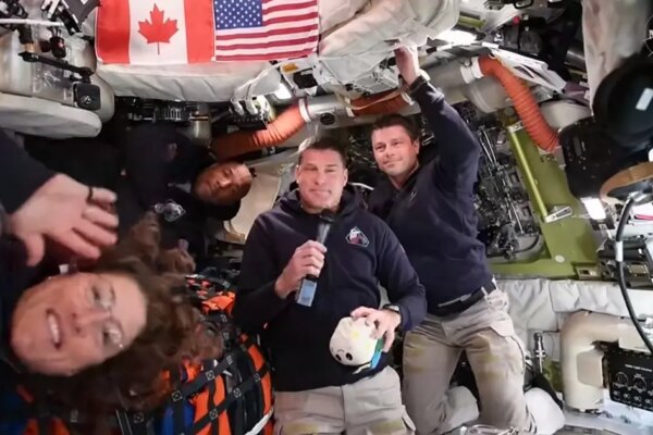 Ay yolculuğunda yaşam nasıl? “Uzayda kamp yapmak gibi”