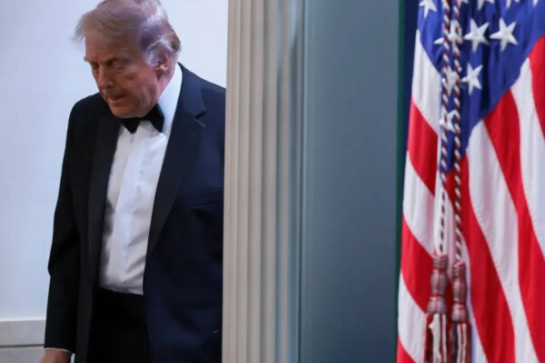 Trump: Ben tecavüzcü, pedofili değilim