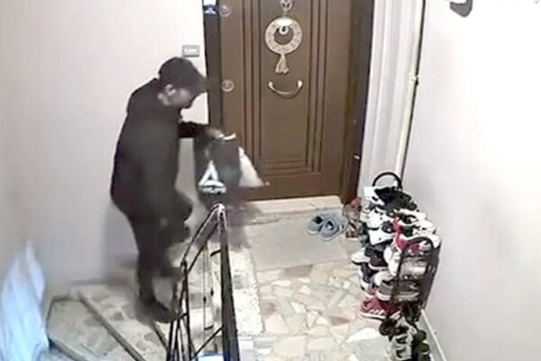 Kat kat dolaşıp topladı: Apartmandan 6 çift ayakkabı çaldı