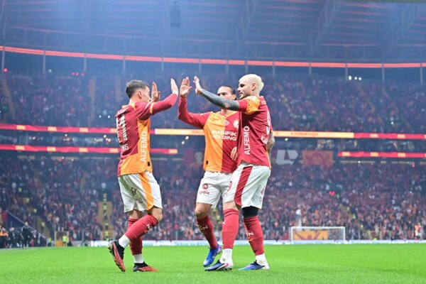 55 bin liraya derbi. Galatasaray-Fenerbahçe maçı bilet fiyatları açıklandı