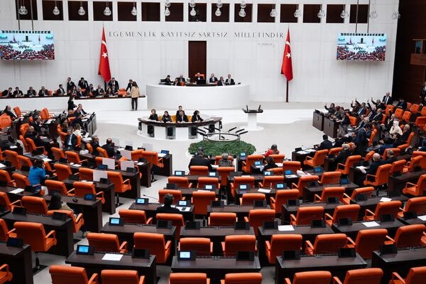 Meclis’te yeni haftada yoğun gündem. Okul saldırıları, fahiş site aidatına sınır