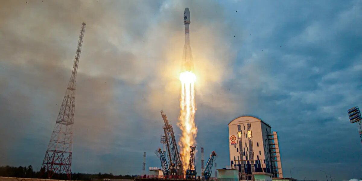 Rusya’dan yeni nesil roket denemesi. Soyuz-5 başarıyla fırlatıldı