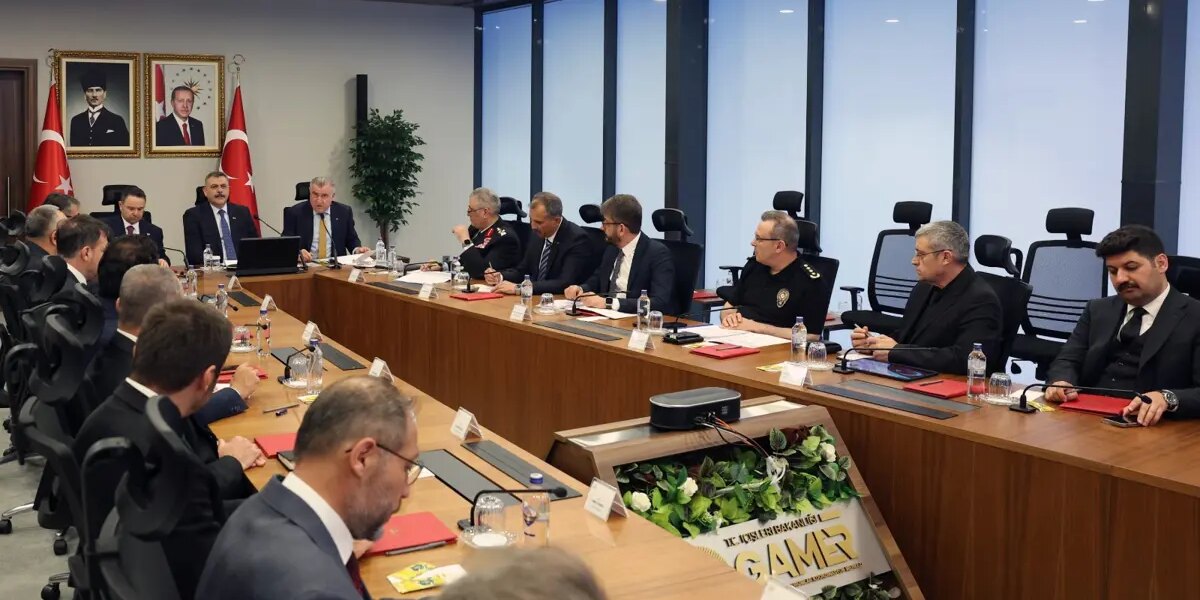 Futbolda yeni sezon öncesi kritik toplantı: Sanal devriyeler artırılacak