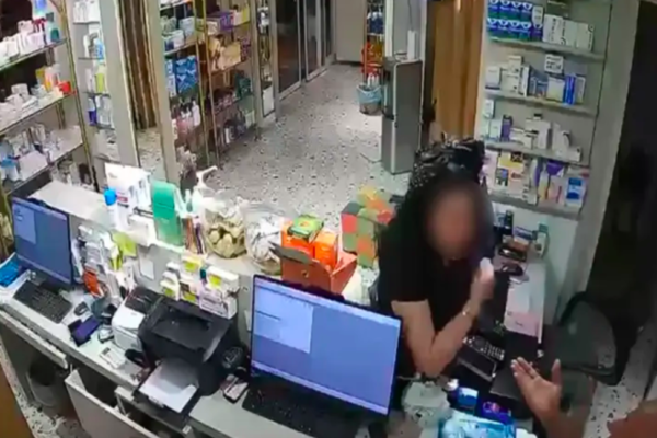 Eczacıyı darbedip ilaçları alarak kaçan kadın tutuklandı – Haber Hürriyeti