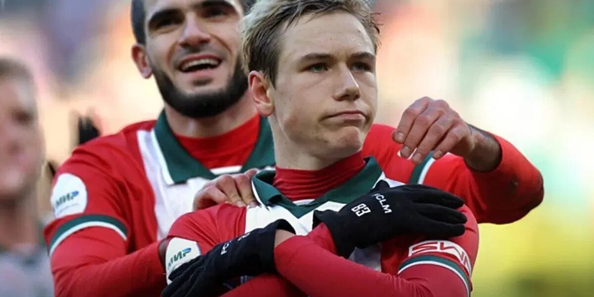 “En iyi transferleri yapacağız” açıklaması sonrası anlaşma sağlandı. Galatasaray için bugün geliyor