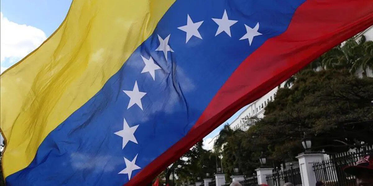 Trump, Venezuela ile “dünya tarihinin en büyük petrol anlaşmasını” yaptıklarını açıkladı