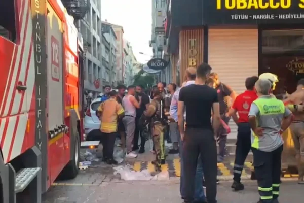 12 kişi yaralandı, mahsur kalan 7 kişi kurtarıldı – Haber Hürriyeti