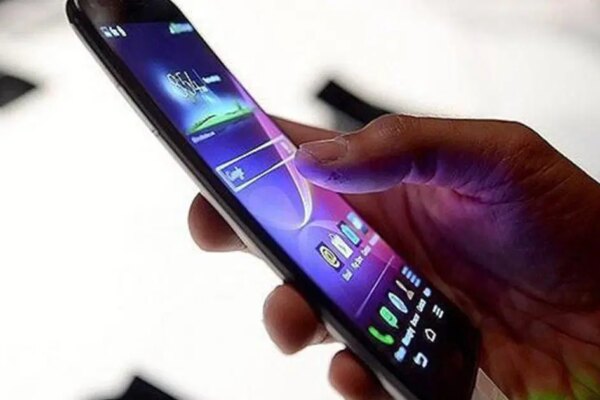İkinci el telefon şirketinin sitesine ulaşılamadı. Müşteriler panikledi, şirketin patronu konuştu