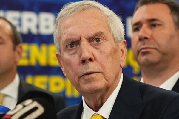 İsmail Kartal’ın istifası sonrası Aziz Yıldırım’dan ilk açıklama. "Ben ayrılana kadar burada olacak"