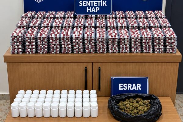 Mersin’de Operasyonda 11 Bin 274 Sentetik Hap Ele Geçirildi