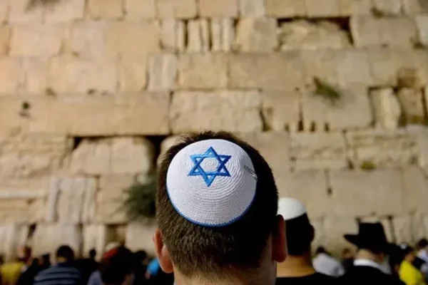 Kudüs Valiliği: Netanyahu ve binlerce İsrailli Ağlama Duvarı’na baskın yaptı