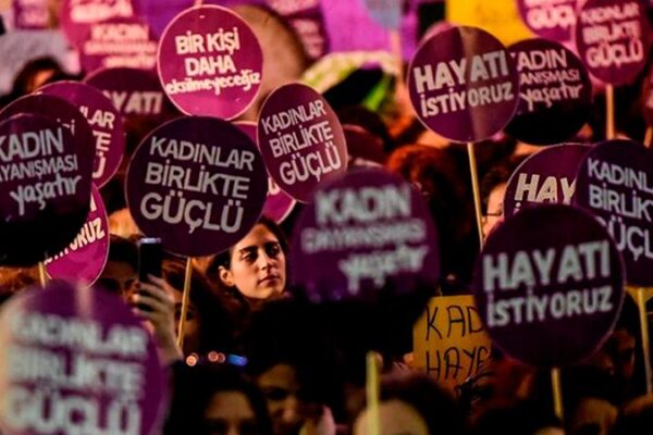 Boşanma aşamasındaki eşini kızının gözü önünde bıçakladı! – Haber Hürriyeti