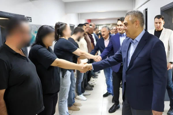 Mersin Valisi Atilla Toros, 350 Kilogram Kokain Operasyonunda Görev Alan Polisleri Tebrik Etti