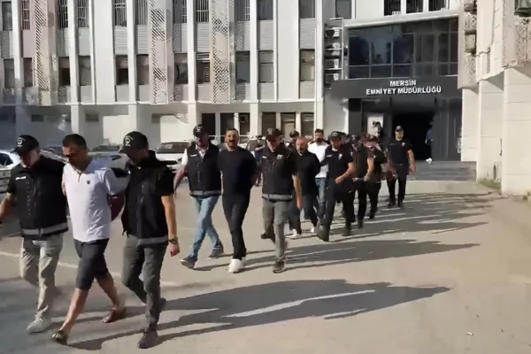 Mersin Limanı’nda 350 Kilogram Kokain Operasyonu: 8 Şüpheli Tutuklandı