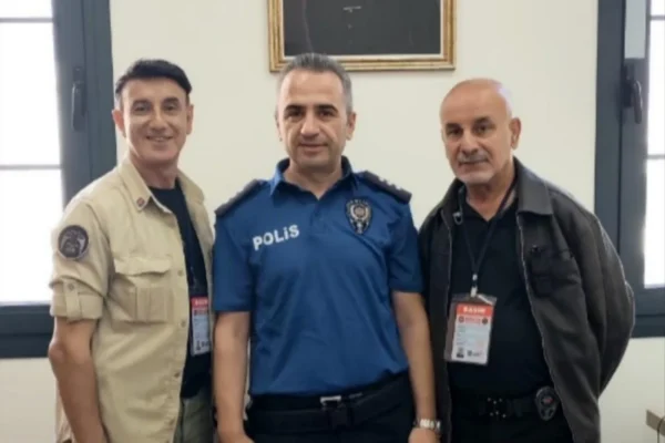 POLİS HABER HATTI–AKINCILAR İZMİR EKİBİ’NDEN KARABAĞLAR EMNİYET MÜDÜRLÜĞÜ’NE ZİYARET