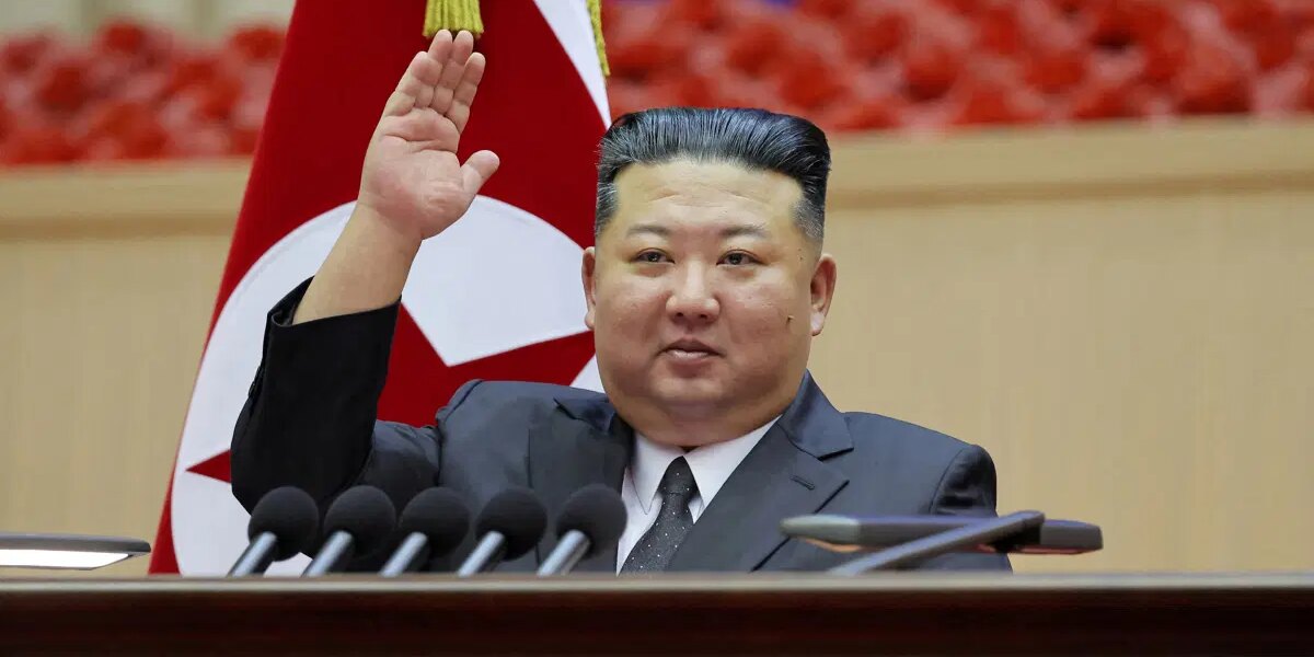 Kuzey Kore lideri Kim: Dünyanın en güçlü ordusunu kuracağız