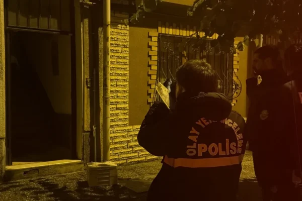 Komşusunun evinde fenalaşıp hayatını kaybetti – Haber Hürriyeti