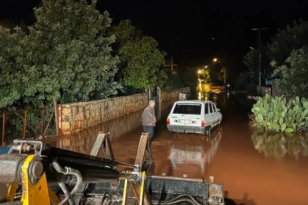 Turuncu kodlu uyarı verilmişti. 15 gün sonra aynı kabus, dereler taştı, sele teslim oldu