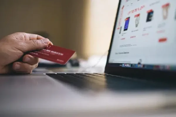 Online alışverişte sahte yoruma erişim engeli
