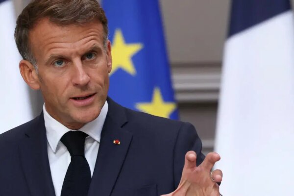 Macron, protestocu öğrencileri hedef aldı. "Siyasetçilerin oyuncağı oluyorlar"