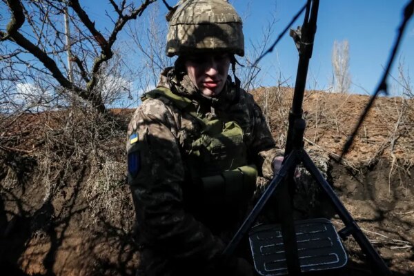 Ukrayna’da iki askerin ölümüyle sonuçlanan zehirli paket tuzağı