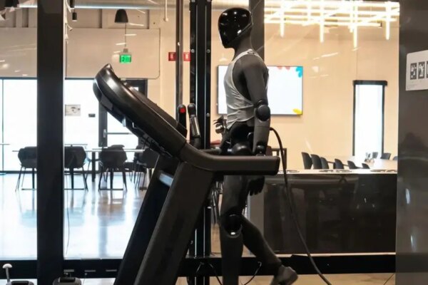 İnsansı robot dokuz günde 560 kilometre yürüdü: 1,2 milyon adımlık dayanıklılık testi