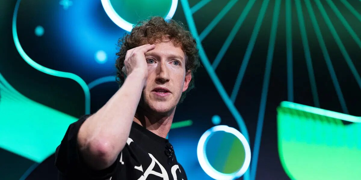 Serveti tehlikeye girdiği için taşınmayı planlıyordu. Mark Zuckerberg Silikon Vadisi’nden kaçamadı